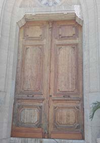 photo porte église rénové